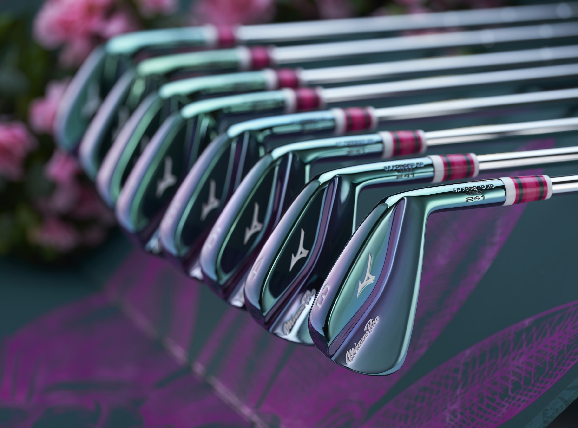 Check Out The New Limited Edition Mizuno Azaela Irons